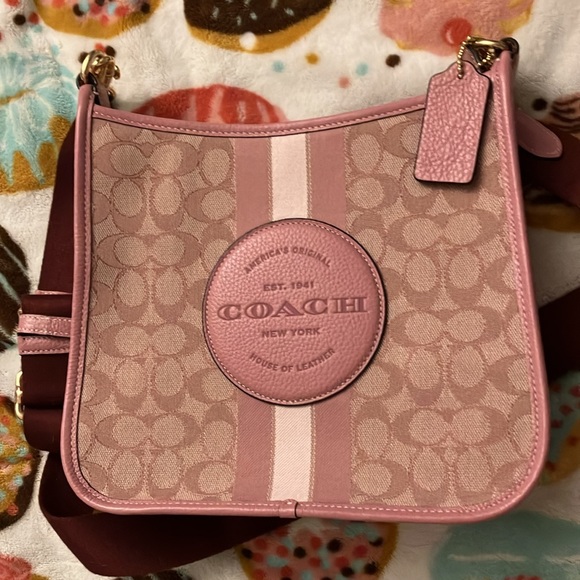 NWT Coach Dempsey File Bag Signature Jacquard With Stripe And Coach Patch CA195 - Picture 8 of 11